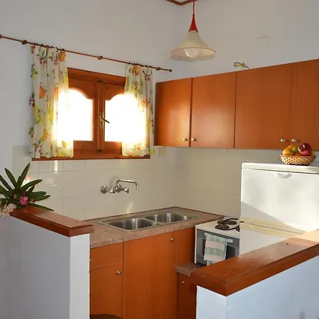 Appartement Limanaki *