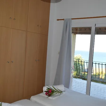 Limanaki Appartement *