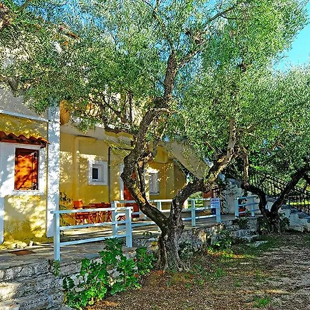λιμανάκι Διαμέρισμα Τσιλιβί