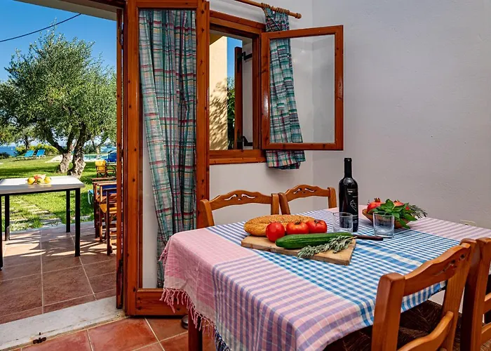 Limanaki Apartamento *