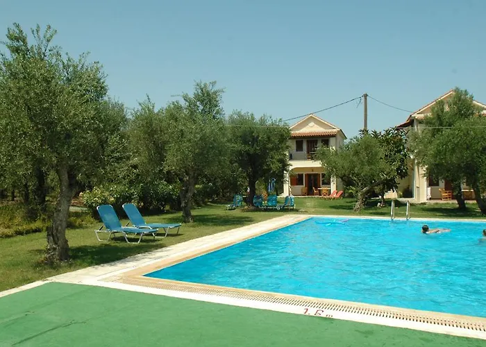 Limanaki Apartment *