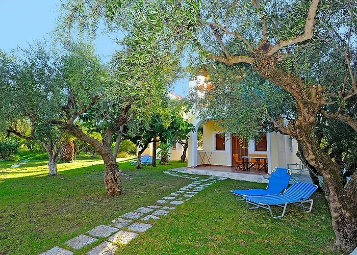 Limanaki Apartment *